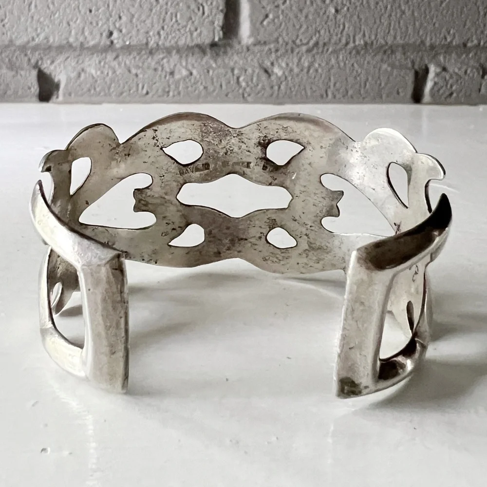 NATIVE Vintage Navajo Sandcast Southwestern Sterling Silver Wide Swirling Cuff